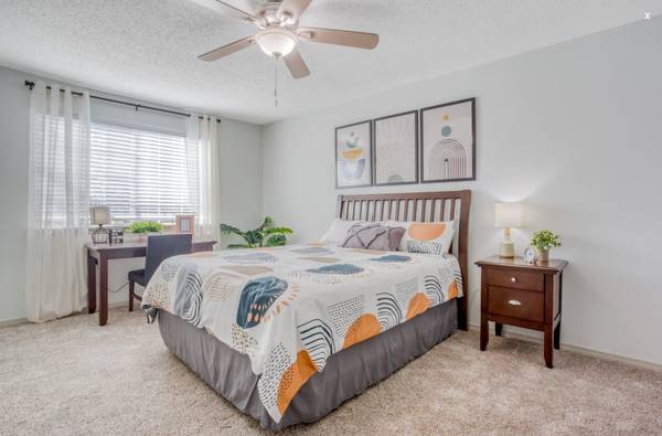 $950 / 1br - 950ft2 - $400 FIRST MONTH RENT IMMEDIATE MOVE IN! (Broken Arrow)63982128412547122