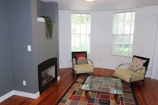 $2,550 / 1br - Brookline 1 Bed/1 Bath Apartment | Brook St (Brookline Village)63931376627586121