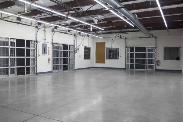 $4,414 / 2675ft2 - Private 2,675 sq ft Unit | Fully Enclosed (Unit 319)64218942584962122