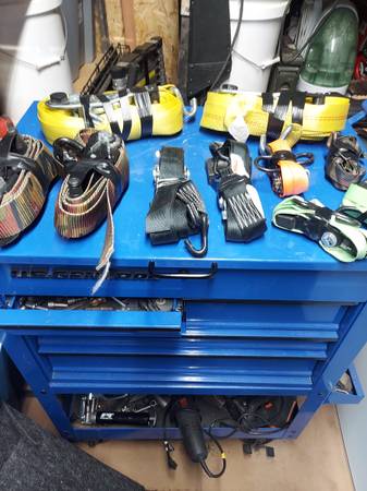 Heavy duty Rachet straps , new plus few small 1