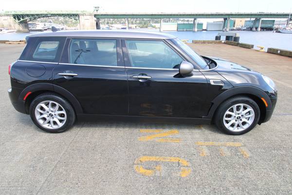2017 F54 MINI COOPER CLUBMAN Serviced MIDNIGHT BLACK Only 106K Miles - $9,900 (Specializing in MINIs ONLY / FINANCING AVAILABLE)63442305970435122