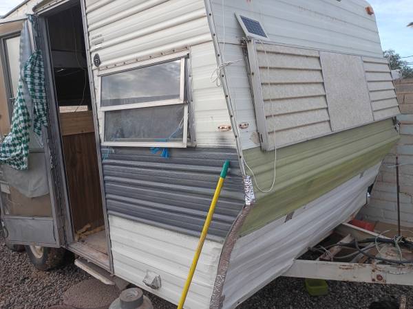1985 trailer it's obo make into a hauler 20 ft heavy duty 1