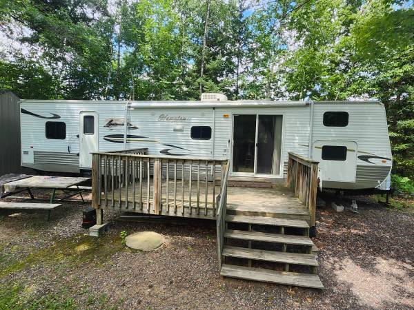 2011 Crossroads Hampton HT385BH - $8,000 (Holcombe)63471094326273120