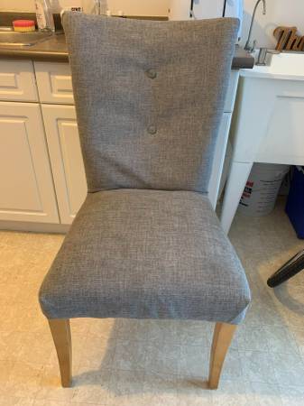 Elegant Dining or Kitchen Chair 1
