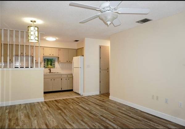 $114,900 / 1br - 600ft2 - Tahitian Gardens Condo For Sale (Holiday)63980538907395124