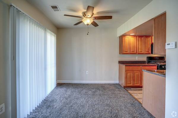$1,599 / 1br - 82500ft2 - MOVE IN SPECIALS-$300 OFF SELECT HOMES. (LAUREL)63882464312323124