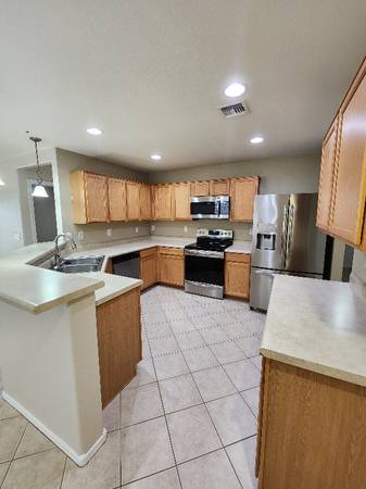 $1900.00 / 3br - 1459ft2 - For Rent-3 Bedroom, 2 Bathroom63623922818563123