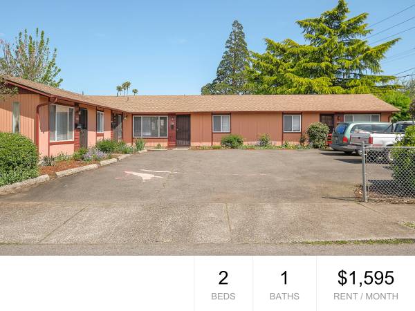 $1,595 / 2br - 800ft2 - Updated Four-Plex in SE Portland with Fenced Yard! rentalsc21.com (Foster-Powell/Portland)63831752900867120