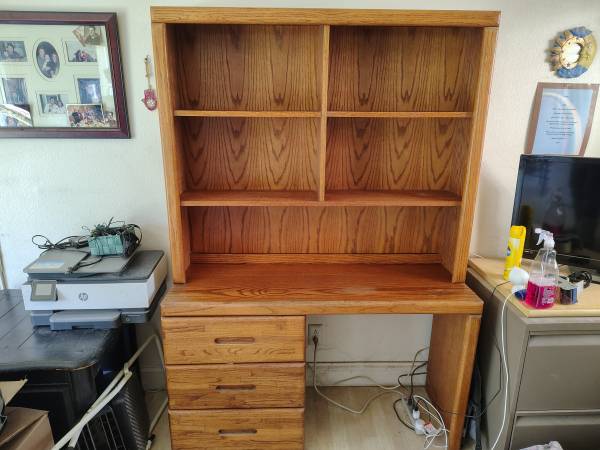 Solid oak student desk with hutch shelving 1