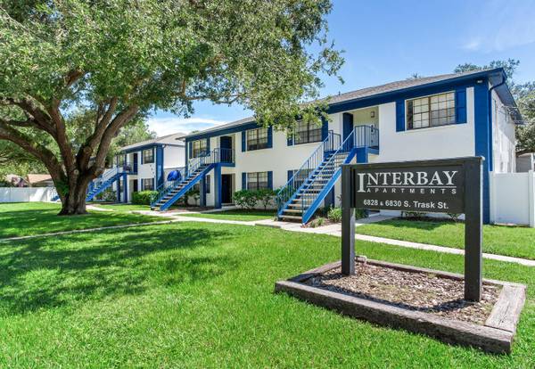 $1,295 / 1br - FOR RENT B1 (Tampa)63991228438274120