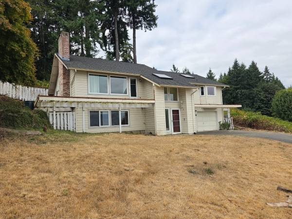 $550,000 / 2500ft2 - Light Fixer in Port Ludlow (Port Ludlow)63688277763329122