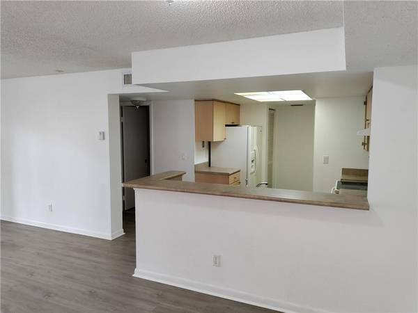 $1,900 / 2br - Majestic 2/2 for rent at Coral Springs (Coral Springs)64049282255747122