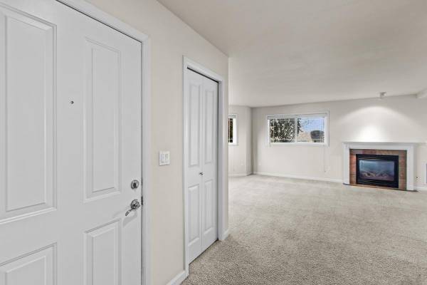 $1,621 / 1br - 887ft2 - Spacious 1 BR Luxury-Walking Distance to 150+ Shops & Dining (Kennewick)64014970096898121