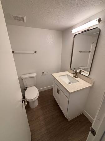 $999 / 1br - 450ft2 - 🎃No Tricks, Just Treats – Scary Good Move-In Specials! 🎃 (Mesa)64047708938243123
