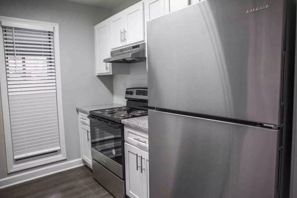 $992 / 1br - 770ft2 - Make your home with us! Lovely community with great style! (Decatur)63964127970179123