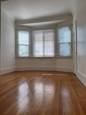 $800 Apartamento estudio amplio (oakland este)63348314326401124