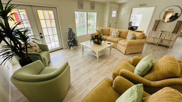 $114,900 / 2br - 2 bath - 1248ft² - 8879 W Forest View Dr (Homosassa)63861744561153121