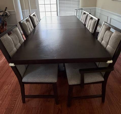 Andell 7-pc. Dining Set 1