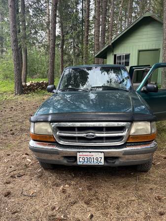 1998 Ford Ranger XLT 4WD Manual - Green - 163,XXX miles - $5,300 (Mazama)63442532395521124