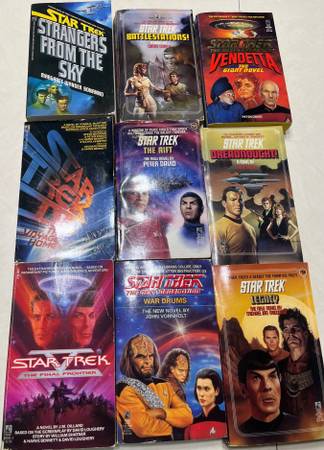9 Star Trek paperback book series 1