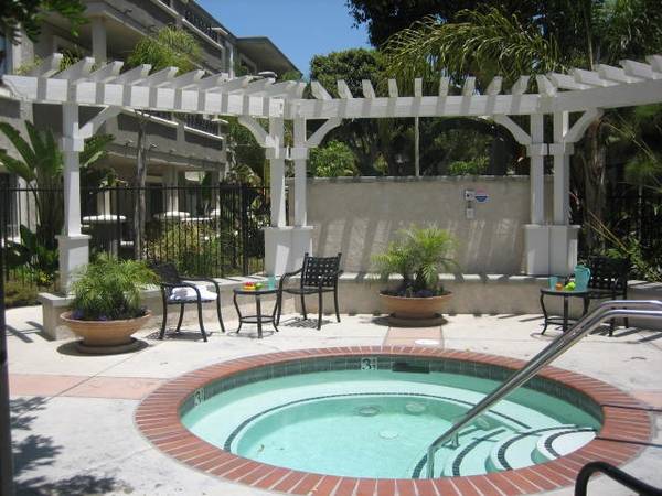 $2.424 / 1 dormitorio - 750 pies cuadrados - Un dormitorio - 750 pies cuadrados. * $500 de descuento en la mudanza, oferta especial * (Playa Del Rey)63348594394625121
