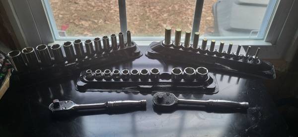 Snap on Metric 3/8 drive sockets and Ratchets 1