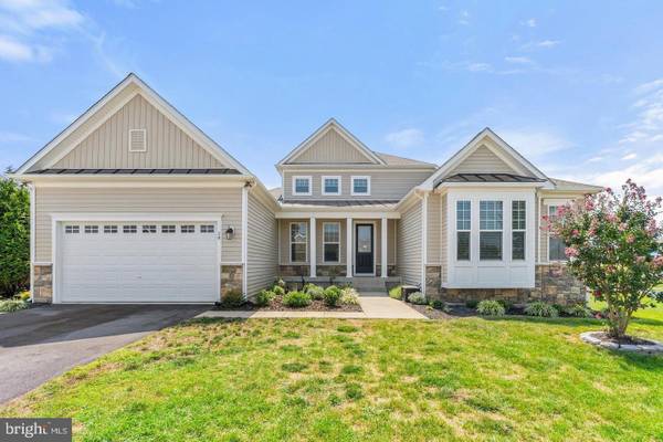 $649,999 / 4br - 4763ft2 - 2017 Former Model Home (Charles Town)63953076163075120