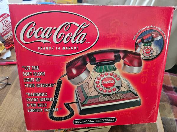 Coca Cola push button phone, NIB 1