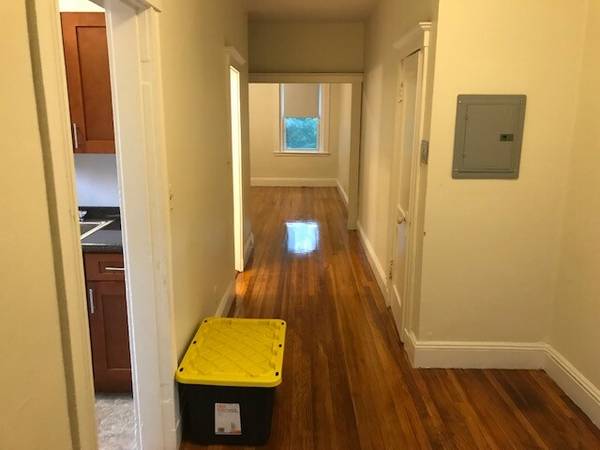 $2,645 / 2br - Neat Brighton 2 Bed For $2,645 AVAIL NOW NO FEE (Brighton)63863136126979121