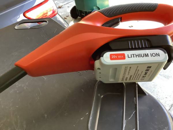 Black and decker ground hog 1