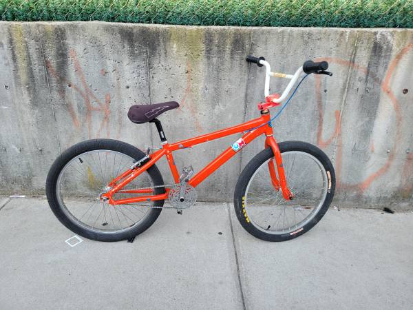 SE So Cal Flyer - $250 (south ozone park)63471379116929120