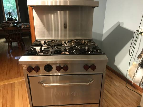 Vulcan 6 burner professional stove 1