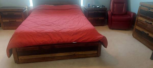 800 $ / 1 dormitorio - Habitaciones amuebladas con baño privado (Raleigh)63470392819971121