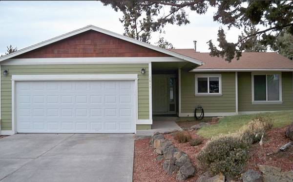$2,795 / 3br - Beautiful NE Bend House, RV Parking, Pet Friendly, & Close to Hospital (NE Bend)63839294676353120