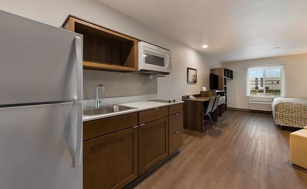 $1,500 / 1br - Free WiFi, Non-smoking Room, Full Kitchen (11530 Lakeridge Pkwy, Ashland, VA)64027110779265122