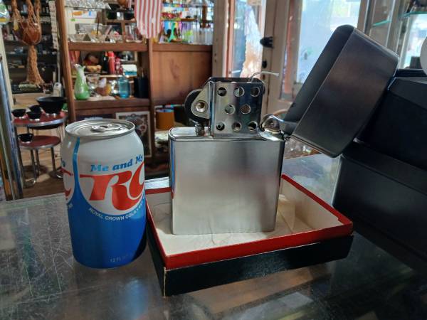 old ' jumbo ' lighter in original box 1