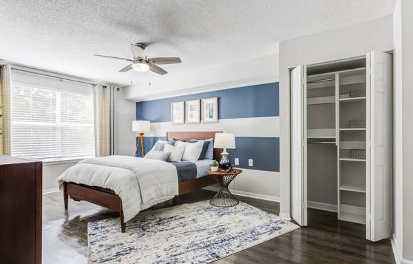 $1,449 / 2br - ASK US ABOUT OUR SPECIALS (Greenville, SC)63661221550595122