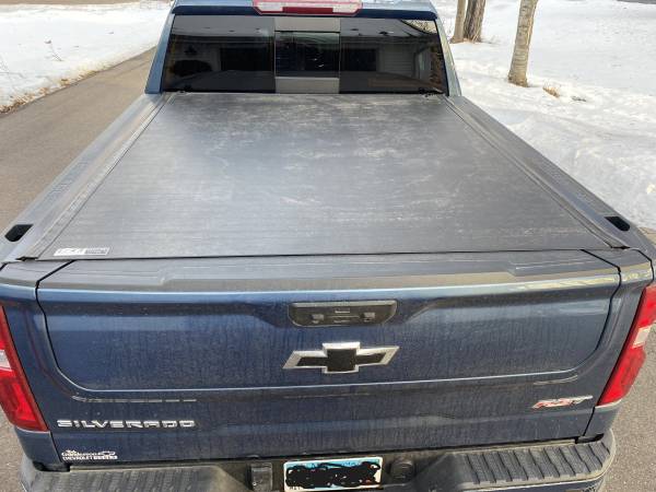 Rev Industries Hard Rolling Cover for Chev Silverado 1500 short box 1