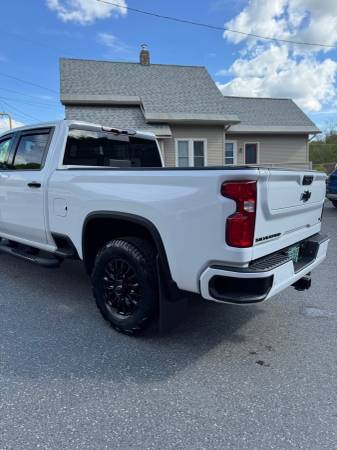 2022 Chevrolet Silverado 3500 LTZ - $61,999 (East Montpelier)63622596944643122