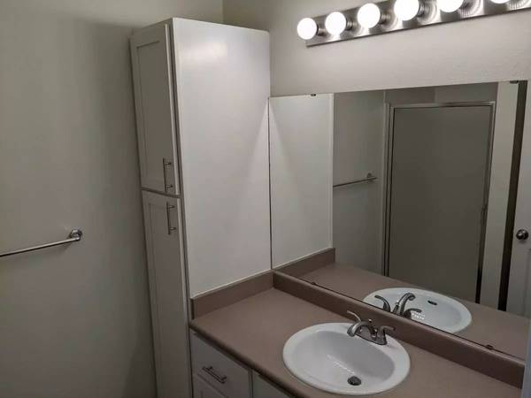 $2,937 / 3br - 1181ft2 - Bothell's top location! 3 bed, 2 bath - See it to believe it! (Bothell)63910063473795120