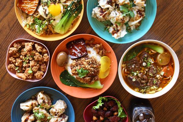 Taiwanese dumpling restaurant looking for kitchen staffs 1