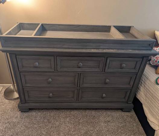 7 Drawer changing table solid wood-Oxford 1