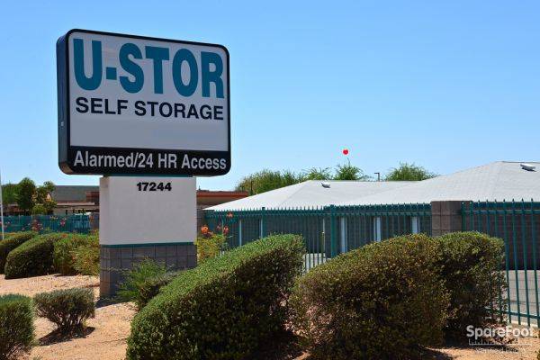 $72 / 100ft2 - 10 x 10 storage units for $71.50 (17244 N 19th Ave)63754879783681123