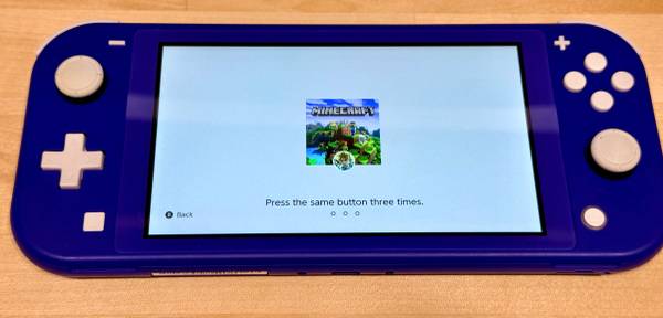 Nintendo Switch Lite 1