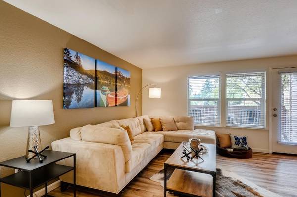 $1,775 / 2br - 892ft2 - Comparte con un amigo o mantenlo todo para ti (sin juicios) (Clackamas, OR)63831683109891122