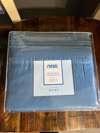 King Size NEW sheet set 1