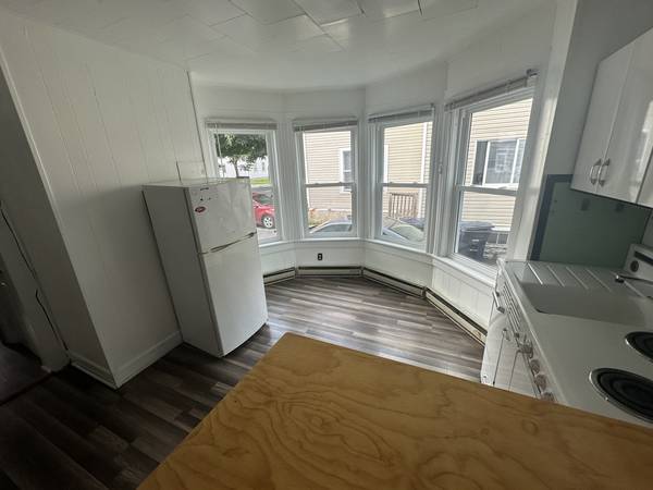 $800 Cozy Studio Apartment (Plattsburgh)64002993767554122