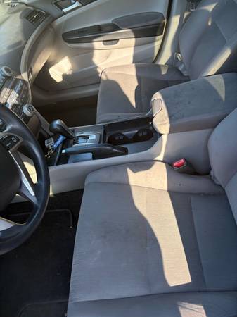 2012 Honda accord - $6,00063623687543171121