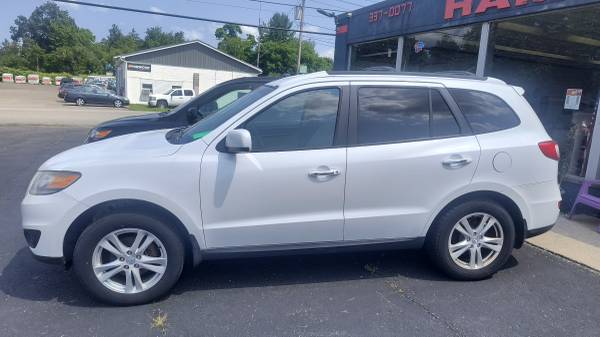 2012 Hyundai Santa Fe - Tracción en las cuatro ruedas - $6,495 (North Collins, NY)63471576753923121