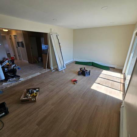 $1,800 / 2br - 1000ft2 - 2bed 1bath balcony unfurnished utilities included63898603521666121